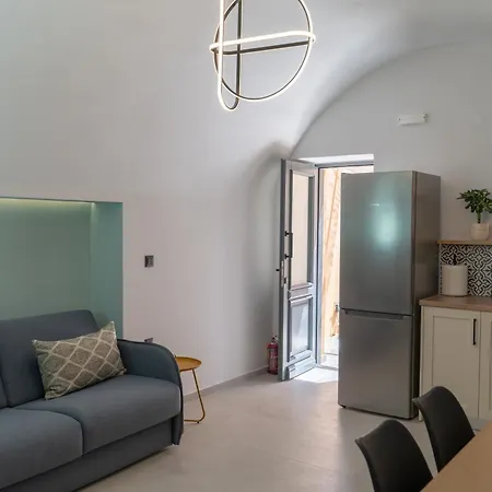 Arch Home, Luxury With Private Parking Holiday home Chania (Crete)