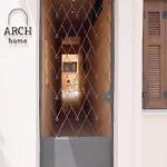 Arch Home, Luxury With Private Parking