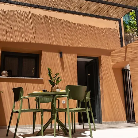 Arch Home, Luxury With Private Parking La Canea