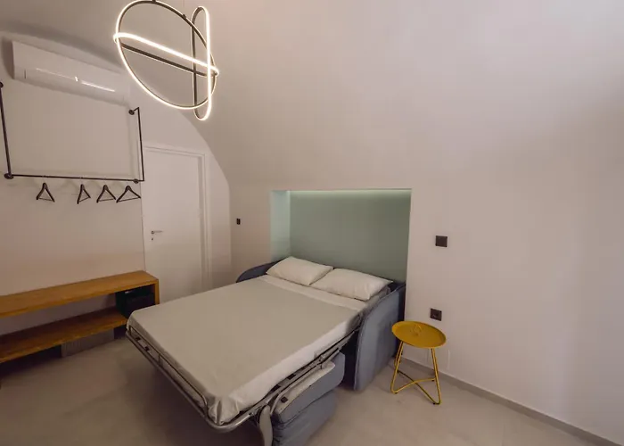 Arch Home, Luxury With Private Parking La Canée