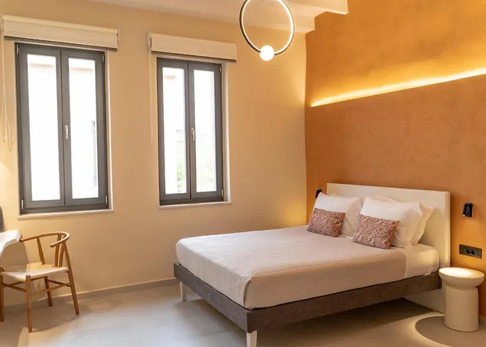 Arch Home, Luxury With Private Parking * La Canée