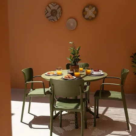 بيت للعطل Arch Home, Luxury With Private Parking